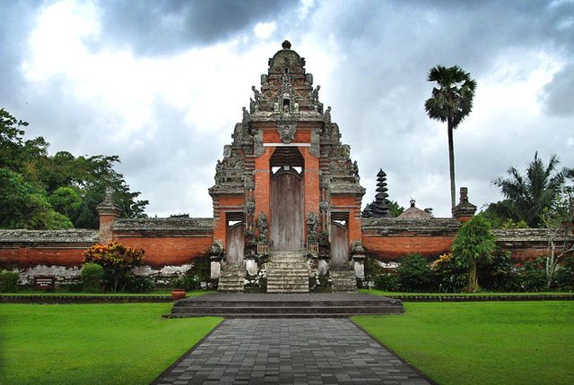 Sacred Balinese Temples - photo 2
