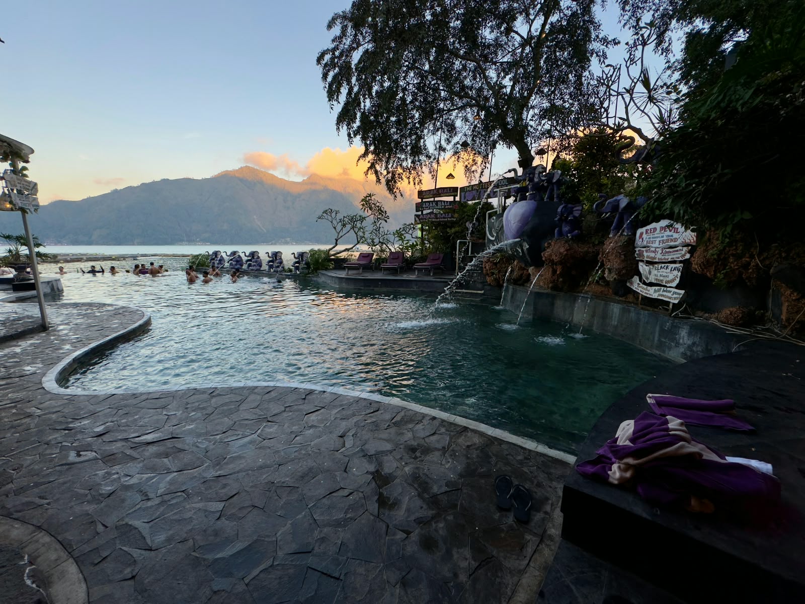 Toya Devasaya Hot Springs